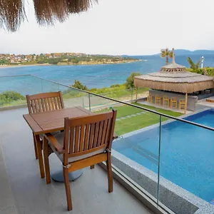Sa'rezya Otel Çeşme